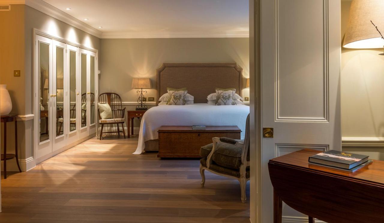 Chewton Glen Hotel - An Iconic Luxury Hotel New Milton Esterno foto