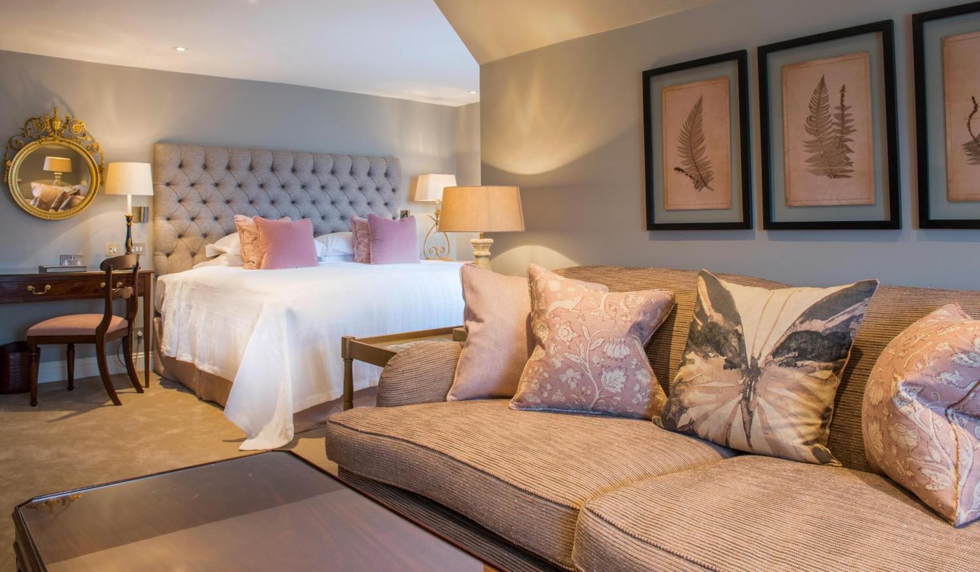 Chewton Glen Hotel - An Iconic Luxury Hotel New Milton Esterno foto