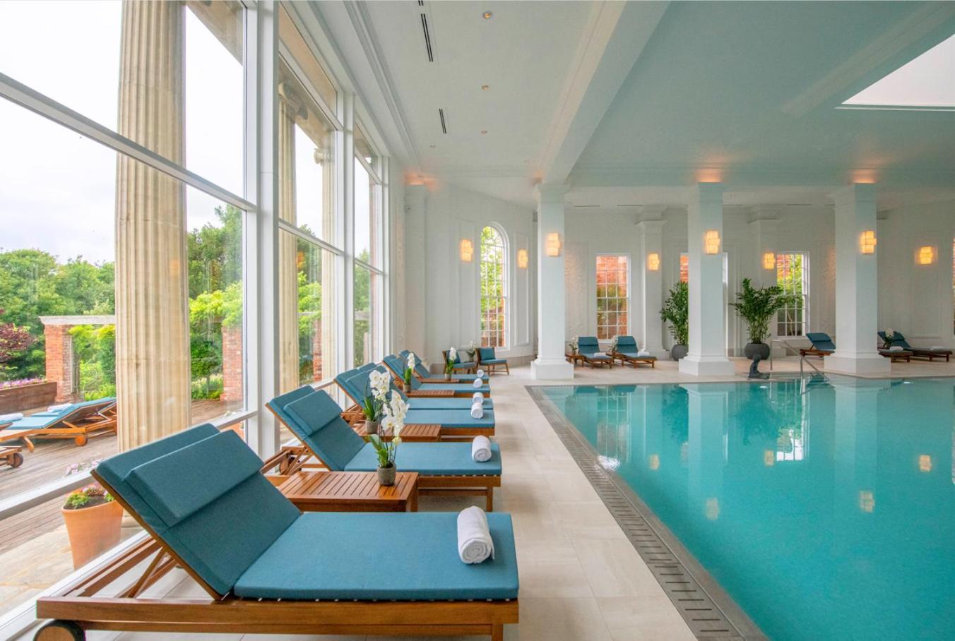 Chewton Glen Hotel - An Iconic Luxury Hotel New Milton Esterno foto