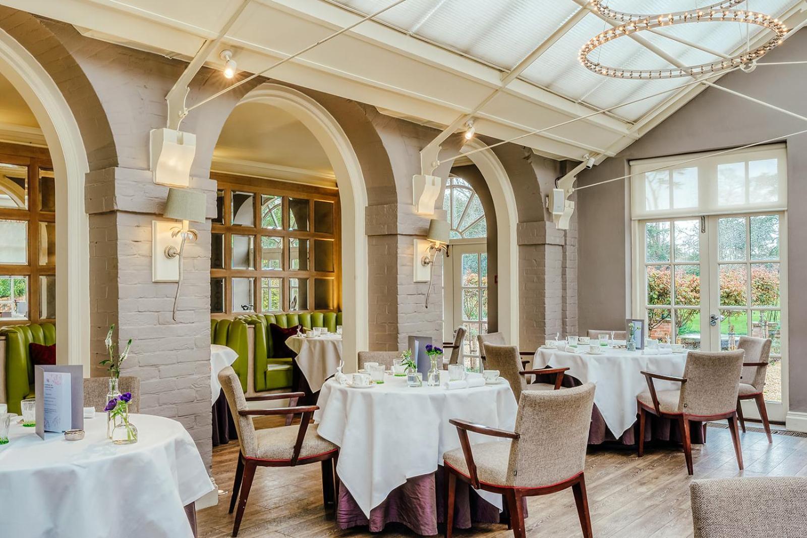 Chewton Glen Hotel - An Iconic Luxury Hotel New Milton Esterno foto