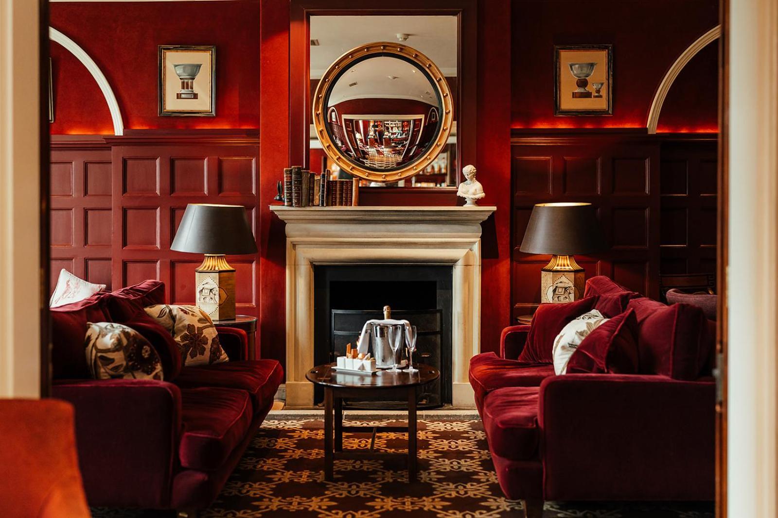 Chewton Glen Hotel - An Iconic Luxury Hotel New Milton Esterno foto