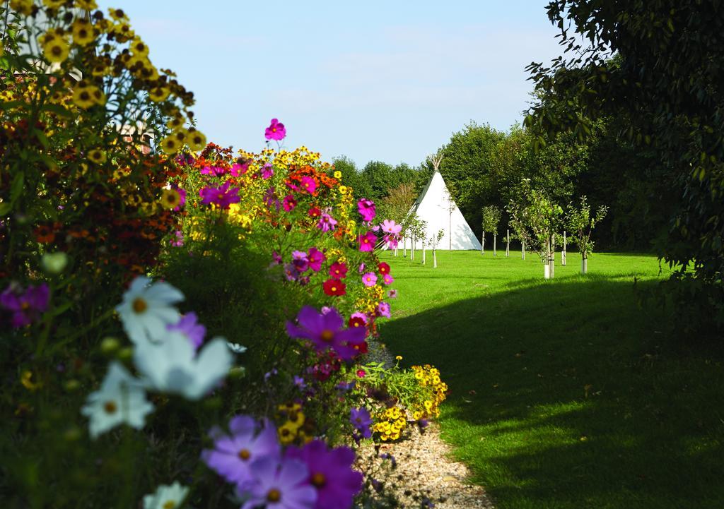 Chewton Glen Hotel - An Iconic Luxury Hotel New Milton Esterno foto