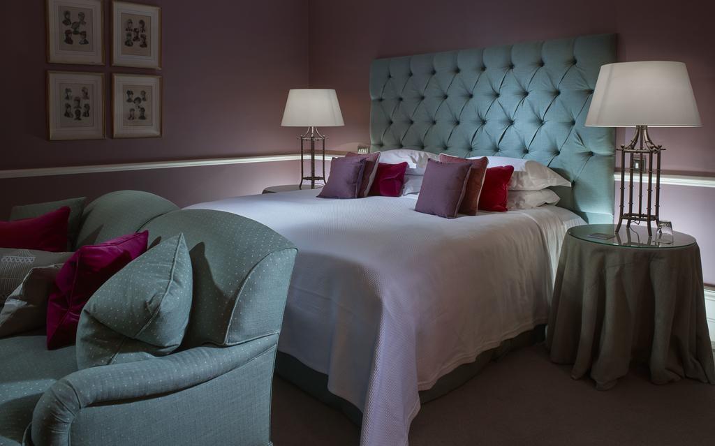 Chewton Glen Hotel - An Iconic Luxury Hotel New Milton Esterno foto