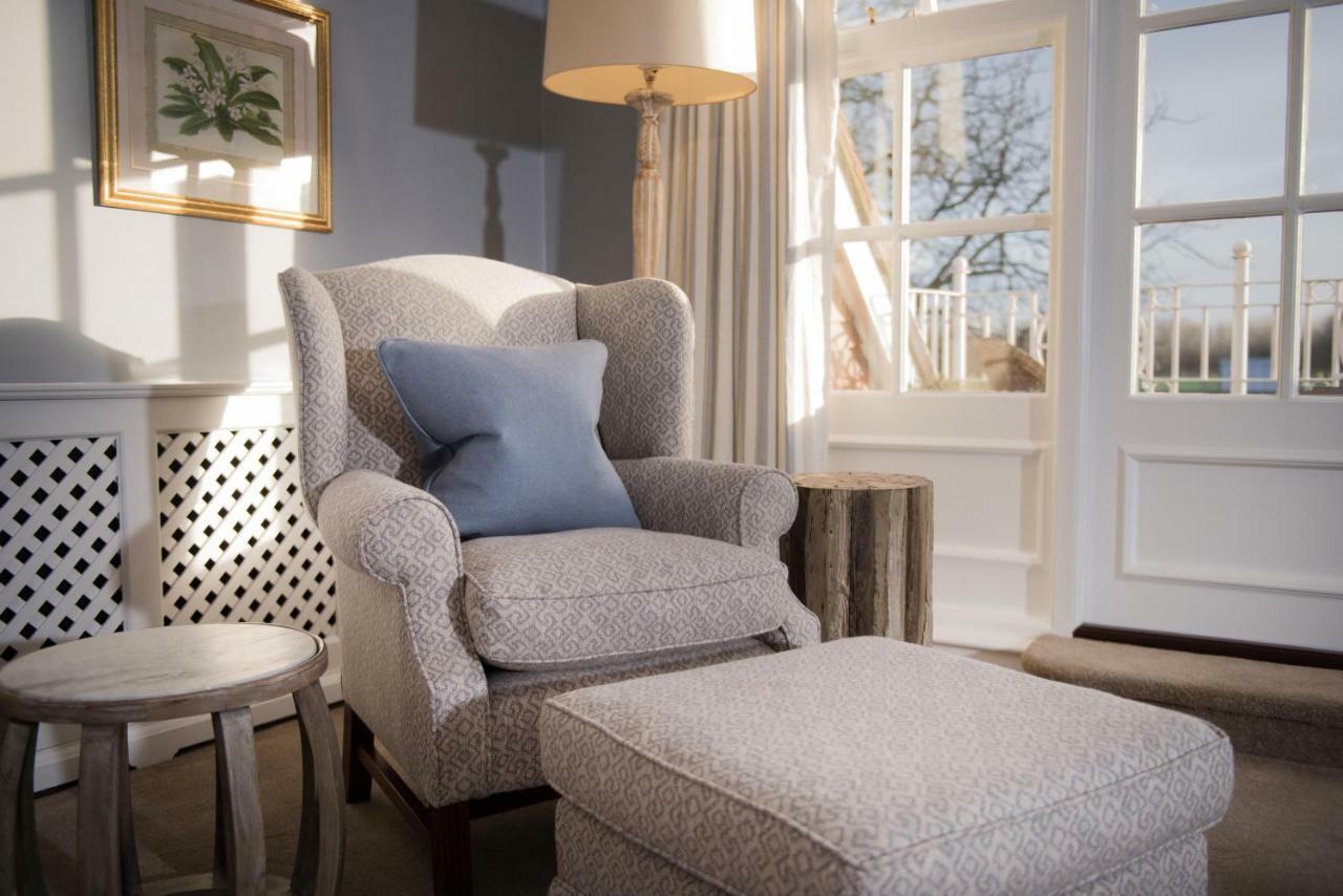 Chewton Glen Hotel - An Iconic Luxury Hotel New Milton Esterno foto