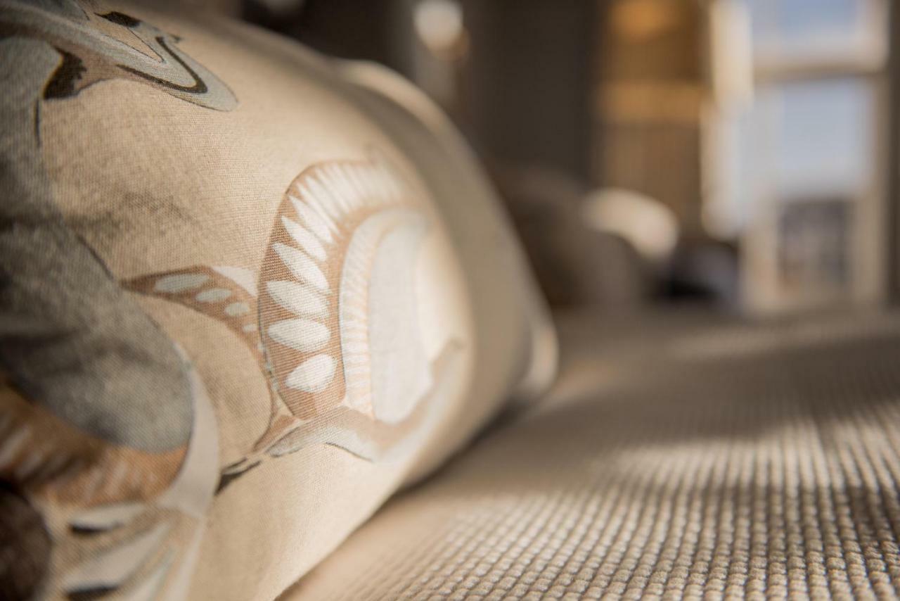 Chewton Glen Hotel - An Iconic Luxury Hotel New Milton Esterno foto