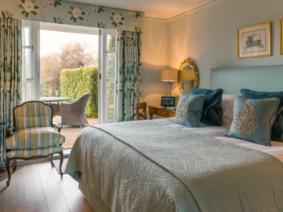 Chewton Glen Hotel - An Iconic Luxury Hotel New Milton Esterno foto