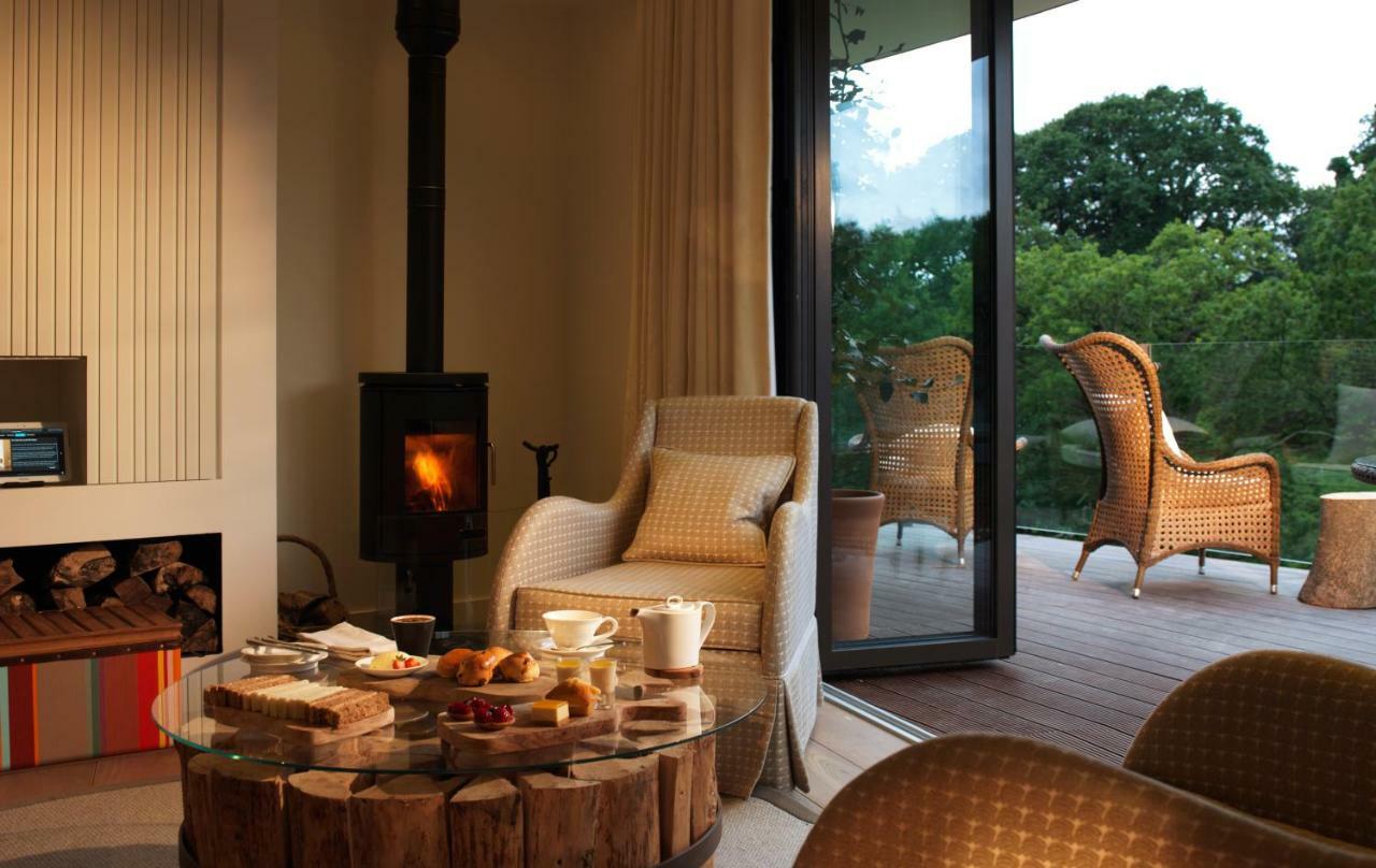 Chewton Glen Hotel - An Iconic Luxury Hotel New Milton Esterno foto